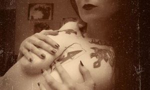 AlchemyBlue naked before webcam in live video chat