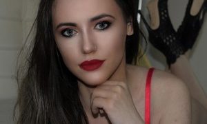 AlexaSweetXG naked before webcam in live video chat
