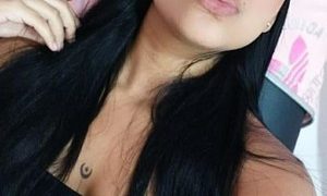 Alisha_Smith naked before webcam in live video chat