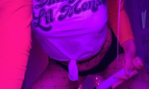 AngelCake_s naked before webcam in live video chat