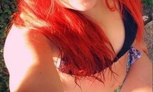 Angelred_ naked before webcam in live video chat