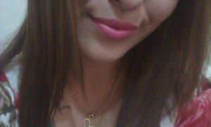 Anne_ass naked before webcam in live video chat