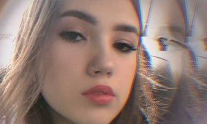 BabyPolina naked before webcam in live video chat