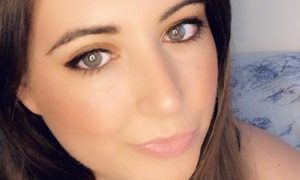BustyUKKirsty naked before webcam in live video chat