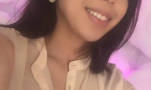 byjojo naked before webcam in live video chat