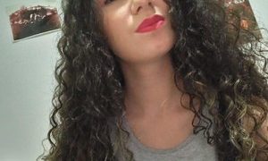 Carolin_sweet naked before webcam in live video chat