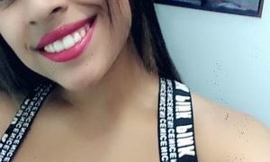 DiamondNicole naked before webcam in live video chat