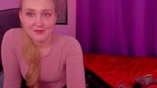 emilycavalli nude on cam in her Live Sex Chat