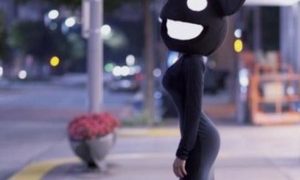 IvyRosse1 naked before webcam in live video chat