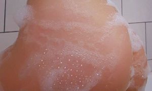 Kissnicol naked before webcam in live video chat