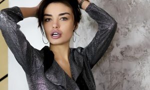 KrisstalStar naked before webcam in live video chat