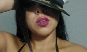 lovelymary_ naked before webcam in live video chat