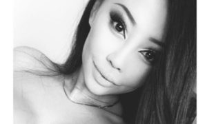 Lucky_Starr naked before webcam in live video chat