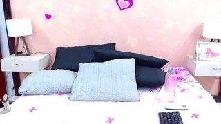 MatureBony nude on cam in her Live Sex Chat
