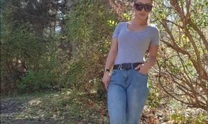 MicheleLin naked before webcam in live video chat