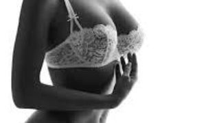 Milady_Me naked before webcam in live video chat