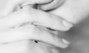 ReynaSiana naked before webcam in live video chat