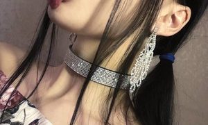 SnowWhite18 naked before webcam in live video chat