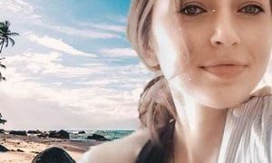 SolomiyaT naked before webcam in live video chat