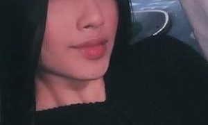 Sophia_lovers naked before webcam in live video chat