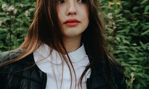 Stacy_moor naked before webcam in live video chat
