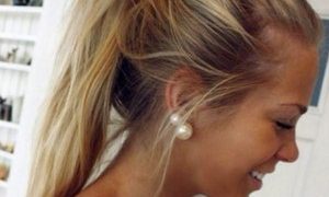 StephanieHits naked before webcam in live video chat