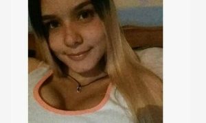 valenthinaa naked before webcam in live video chat
