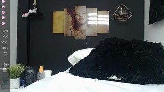Vanessa, ? nude on cam in her Live Sex Chat