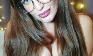 XVasilisaX naked before webcam in live video chat