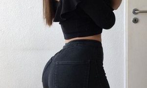 Your_Gloria naked before webcam in live video chat