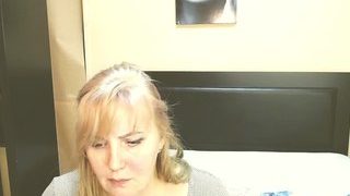 alianacute nude on cam in her Live Sex Chat