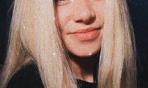 AnnetaKeyla naked before webcam in live video chat