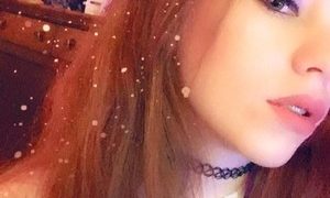 AstraeaSiren naked before webcam in live video chat