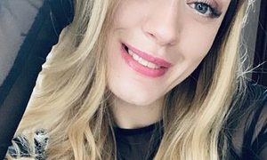 bellamiirella naked before webcam in live video chat