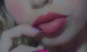Cataleya_18 naked before webcam in live video chat