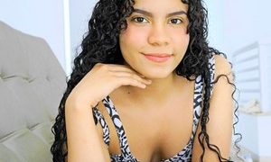 Catalia_69 naked before webcam in live video chat