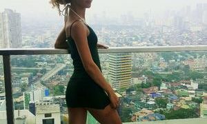 CherryChristy naked before webcam in live video chat
