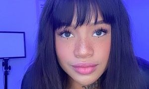 Chloecaine_ naked before webcam in live video chat
