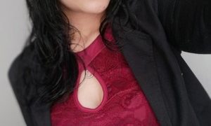 Cristy_black naked before webcam in live video chat
