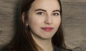 Delinya naked before webcam in live video chat