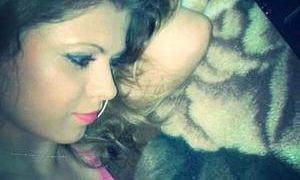 Denisse2015 naked before webcam in live video chat