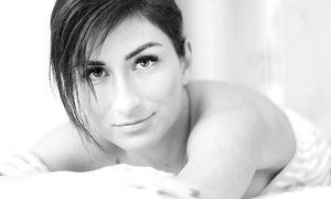 Evelynekitty naked before webcam in live video chat