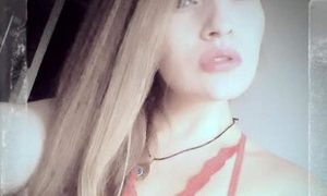Exoticuteeyes naked before webcam in live video chat