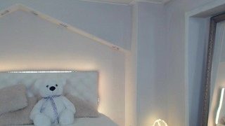 ? , ????? ? nude on cam in her Live Sex Chat