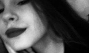 Heltania naked before webcam in live video chat