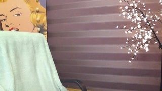 jenniferstone nude on cam in her Live Sex Chat