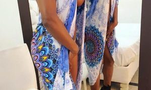 KendalCrush naked before webcam in live video chat