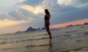 Kiss_anasi naked before webcam in live video chat