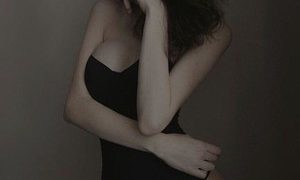 KissiLoren naked before webcam in live video chat
