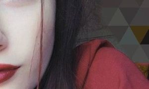 Lady_sexy_ naked before webcam in live video chat